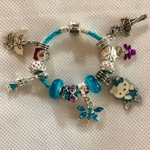 Little Girls Kitty Charm Bracelet Size 6